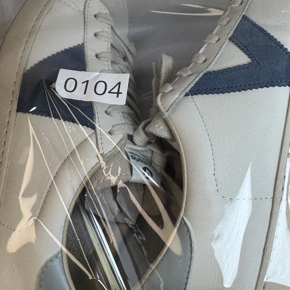 Victoria Berlin Women's Leather Sneakers Hielo White/Blue Suede US Size 9.5 - Picture 13 of 13